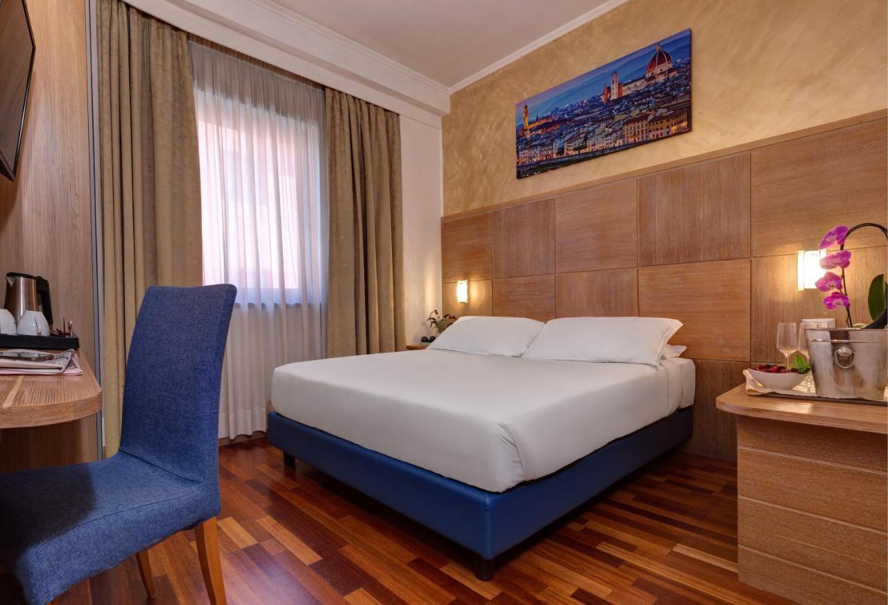 Ih Hotels Firenze Business Σκαντίτσι Εξωτερικό φωτογραφία