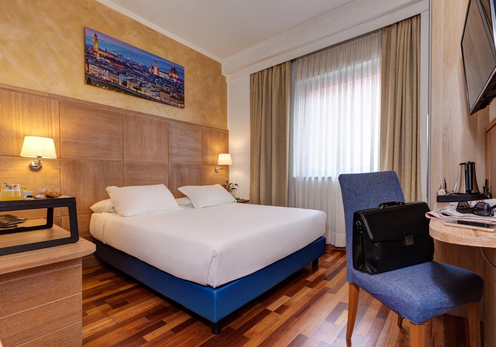 Ih Hotels Firenze Business Σκαντίτσι Εξωτερικό φωτογραφία